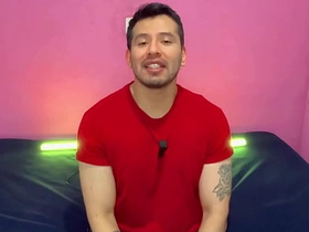 肌肉发达军汉用大鸡巴狠操大学嫩男！性爱实录 hot muscular chinese gay porn