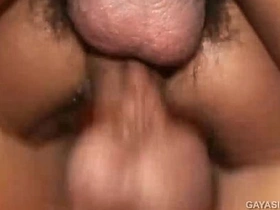 亚洲嫩男3P小便性交 hairy gay chinese porn