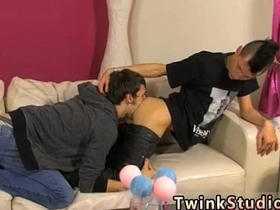 年轻亚洲男孩小阴茎同志色情与青少年性爱电影 gay porn asian onlyfans