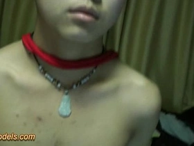 大鸡巴男孩被绑手淫 delighted chinese cabin porn