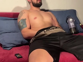 试玩新玩具结果玩过头了... asian gay sexual congress tube videos