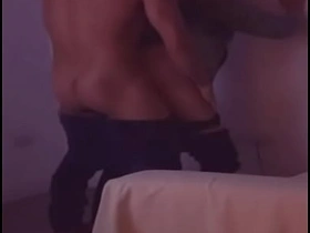 警校室友隔离三个月后爬上我的床操我 big chinese gay muscle porn