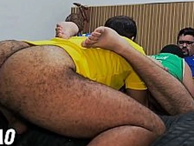 刚踢完球就带着球鞋直接开干！完整版请移步我的XVIDEOS RED gay chinese porn school
