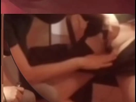 这位直男顾客来理发…却发现理发师有隐藏服务 第1部：修剪阴毛 gay choreograph sex videos asian