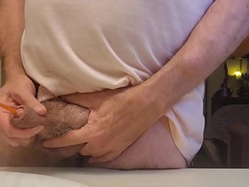 我的第8部视频预览：我撸鸡巴并用导尿管排尿 gay asian grandpa porn