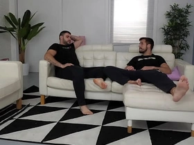 周六晚上被说服的直男 hot gay bl porn