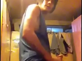 亚裔打飞机 asian story cheerful porn