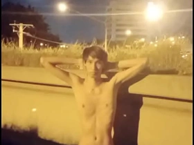 天桥上暴露 gay japan porn ko