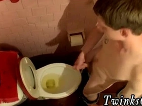 亚洲可爱同性恋男孩性爱完整版 直男撒尿的日子 asian gay girls sex videos