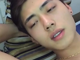 亚洲嫩屌打飞机合集 japanese swimmer gay porn