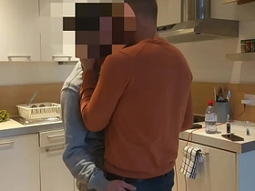 直男建筑工Jack坐在老爹大腿上 gay porn japan advanced