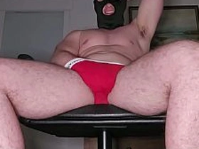 PhantomGentX穿红色Calvin Klein内裤 throne load!肌肉猛男撸出超硬巨量精液 porn gay indonesia terbaru