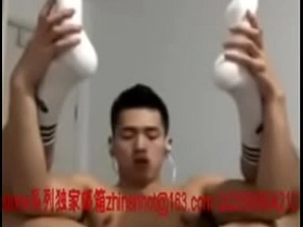 亚裔少年镜头前射精 korean gay porn chirrup