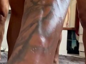 基佬夫妻跟骚货Maloka乱搞 video gay porn sangetods indonesia