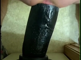 骑乘汉基老板霍格XL巨型假阳具合集 don taiwan gay porn