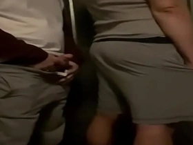 深夜空街，喝多了…我决定尿在嫩鸡室友身上找乐子 :P thick chinese dick gay porn