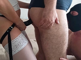 双性恋老公让朋友共享妻子 3P 男男女 假阳具肛交 第二集 编号21123 chinese gay porn games