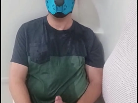 像条下贱的狗一样被尿在身上 leo taiwan delighted porn