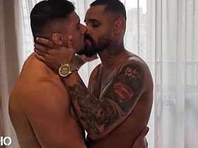 肌肉棒子的巨屌 asian gay porn daddy