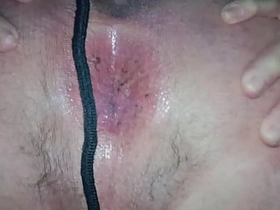 透到腰的丝袜张开 要不要舔我的逼？操我的穴？把精液射在我张开的洞口？那会很爽 我可以用手指或你的龟头尝尝 美味！ gay chinese wedgie porn