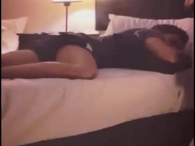 派对喝了几杯后 我直男好友想着他女友干了我 hot gay porn free download