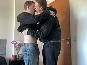 直男终于操了他的 elated 好兄弟... asian jubilant site.com sex videos