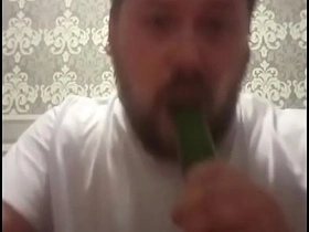 比起肛交我他妈更爱吃意大利面！ japanese gay porn man of the hour